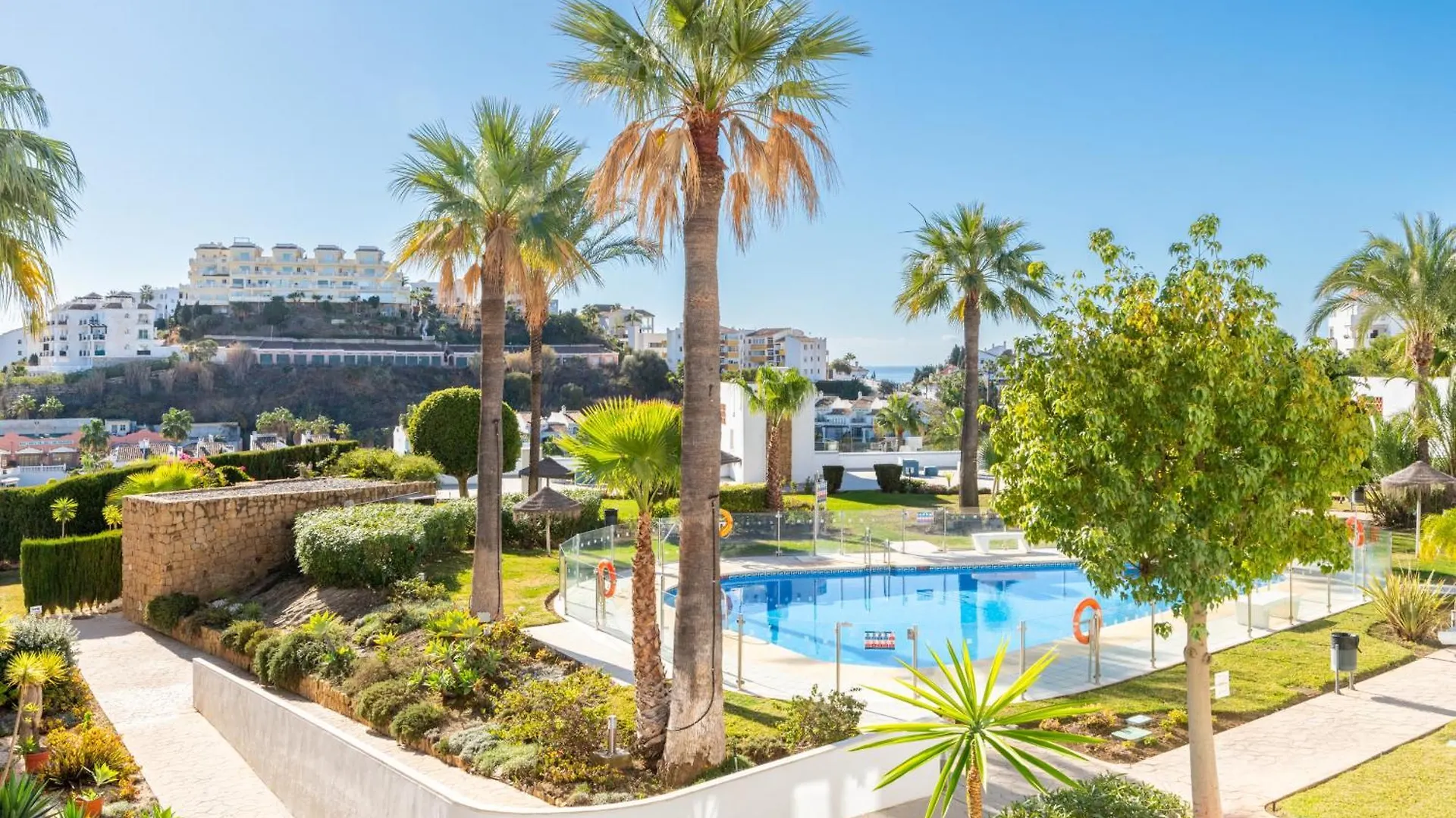 Miraflores Garden Golf - 3 Bedroom Apartment With Golf And Sea View La Cala De Mijas Spain