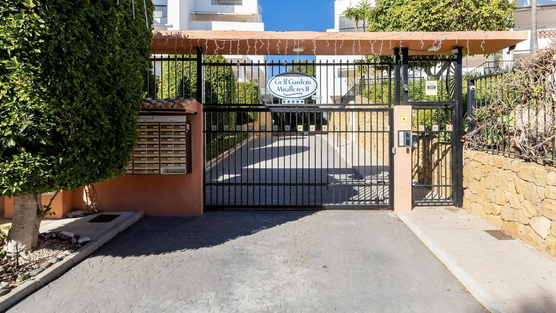 Miraflores Garden Golf - 3 Bedroom Apartment With Golf And Sea View La Cala De Mijas