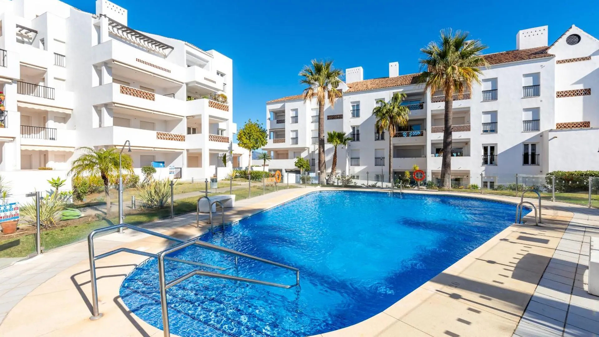 Miraflores Garden Golf - 3 Bedroom Apartment With Golf And Sea View La Cala De Mijas